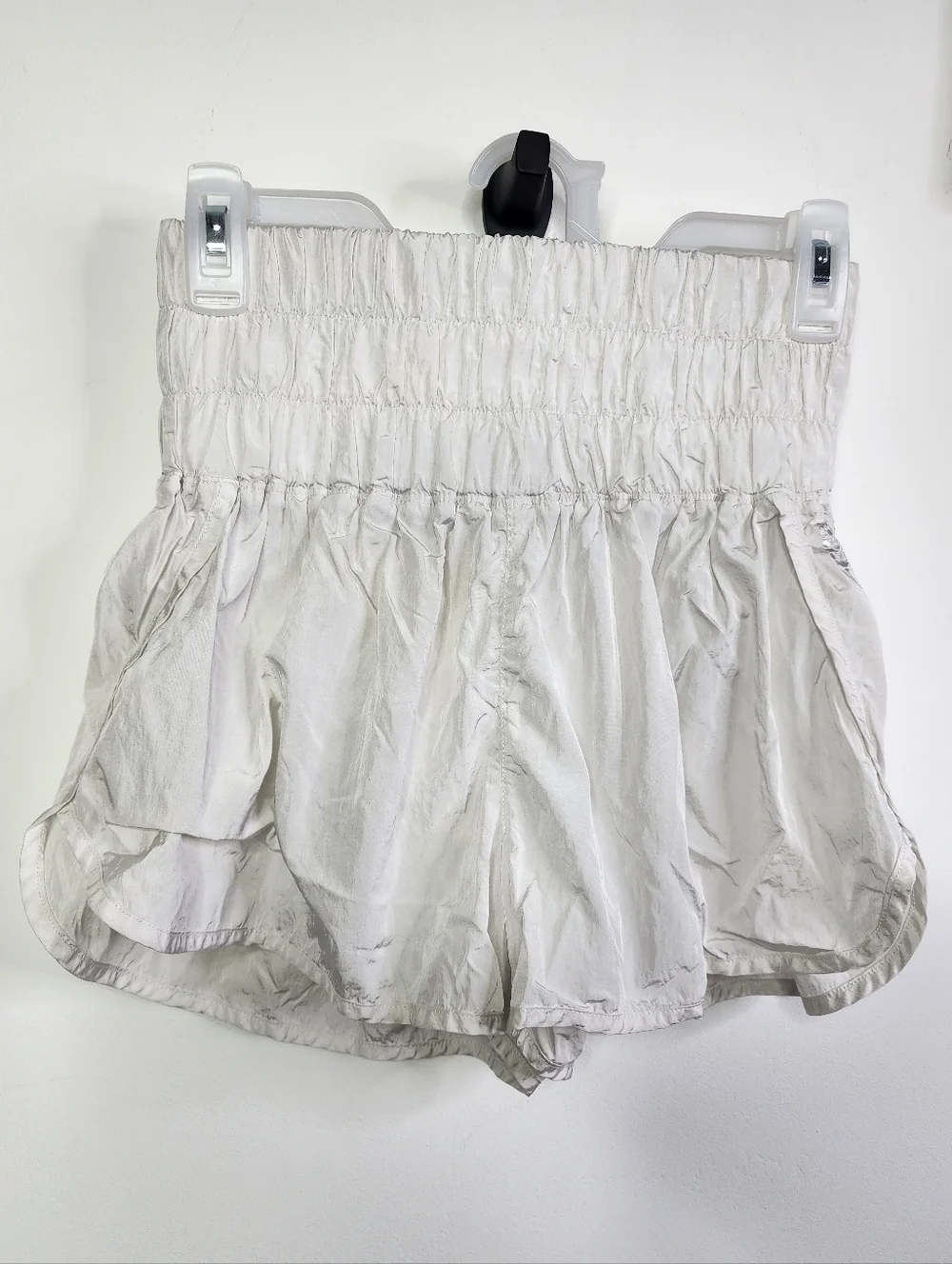 Free People FP Movement Shorts Medium White The Way Home High Rise Pull On - Picture 1 of 8